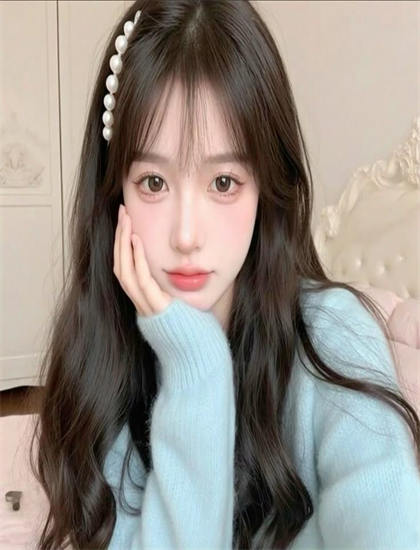 【黑色电影专题】《芭比之时尚奇迹英文版》的叙事结构与视觉语言 ——黑色电影的观影全攻略